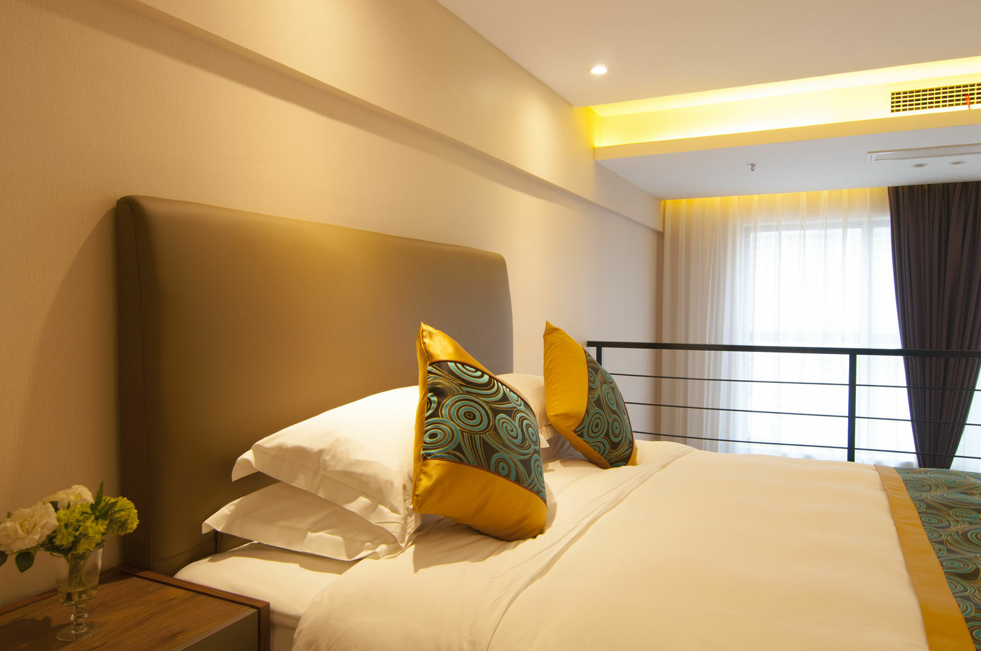 Home Plus Suite Hotel And Apartment 武漢市 エクステリア 写真