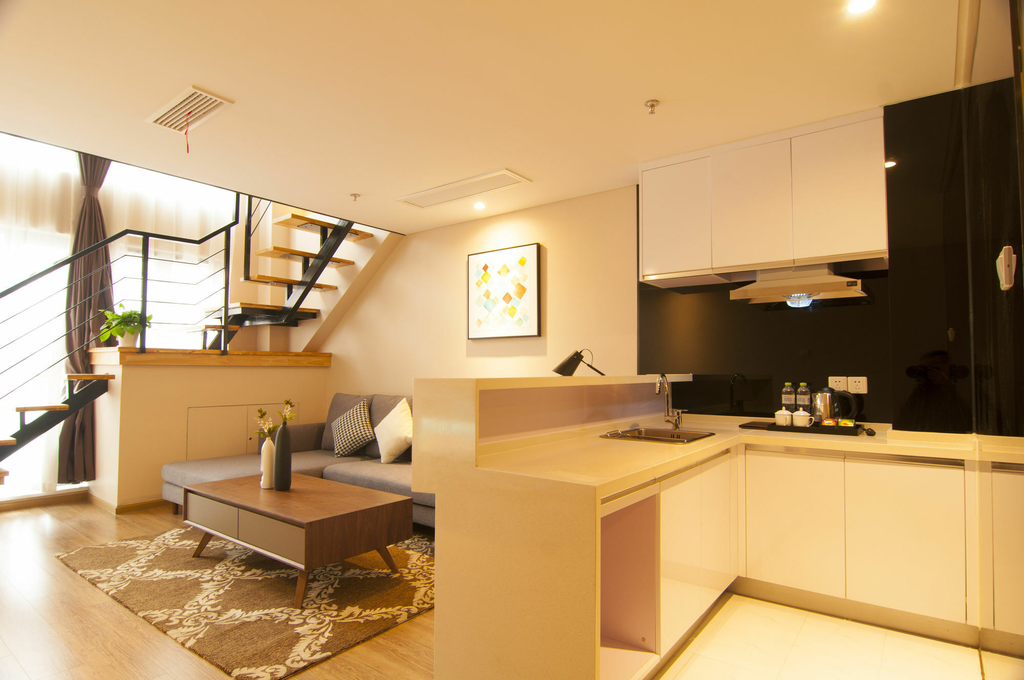 Home Plus Suite Hotel And Apartment 武漢市 エクステリア 写真