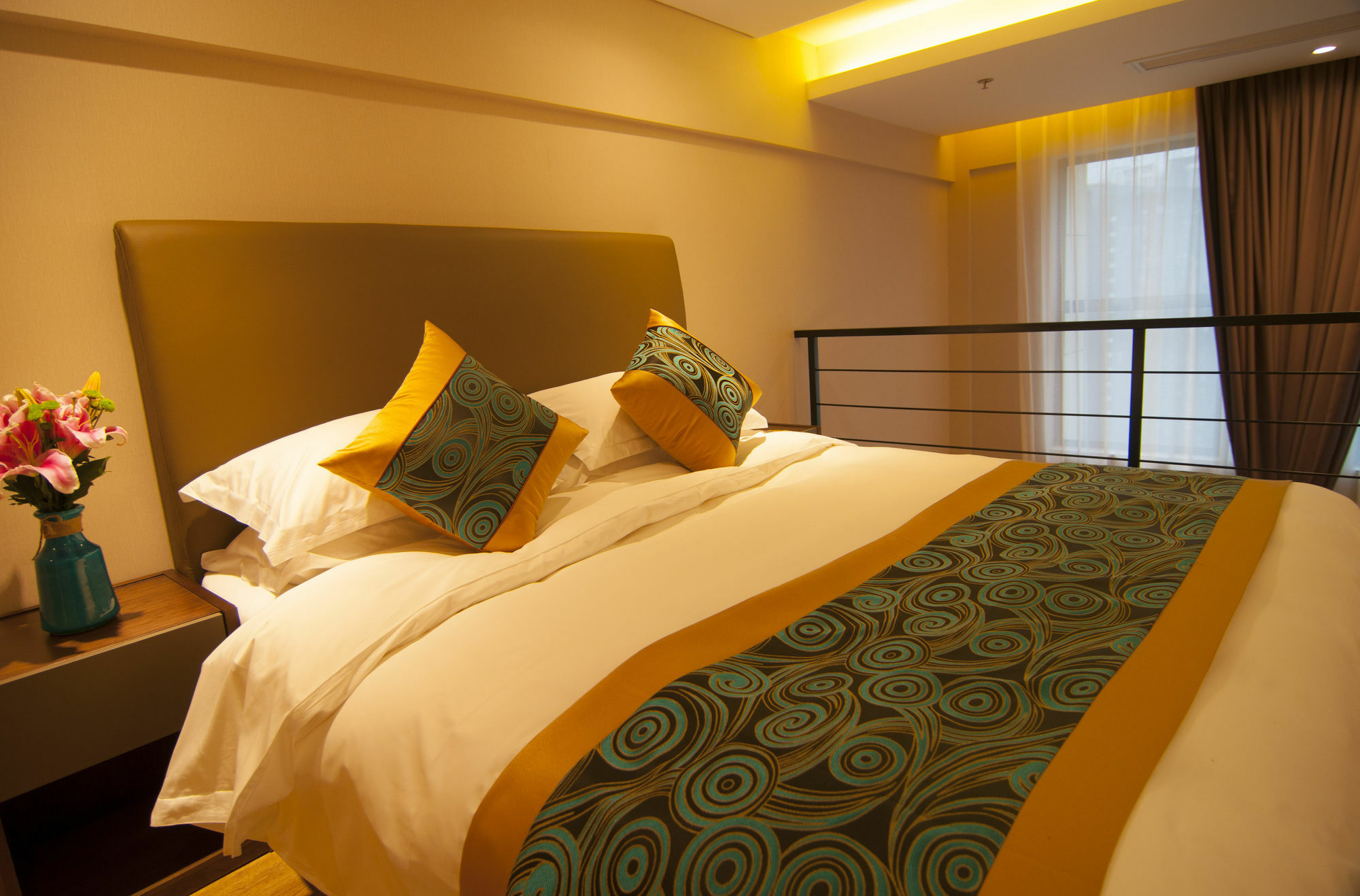 Home Plus Suite Hotel And Apartment 武漢市 エクステリア 写真