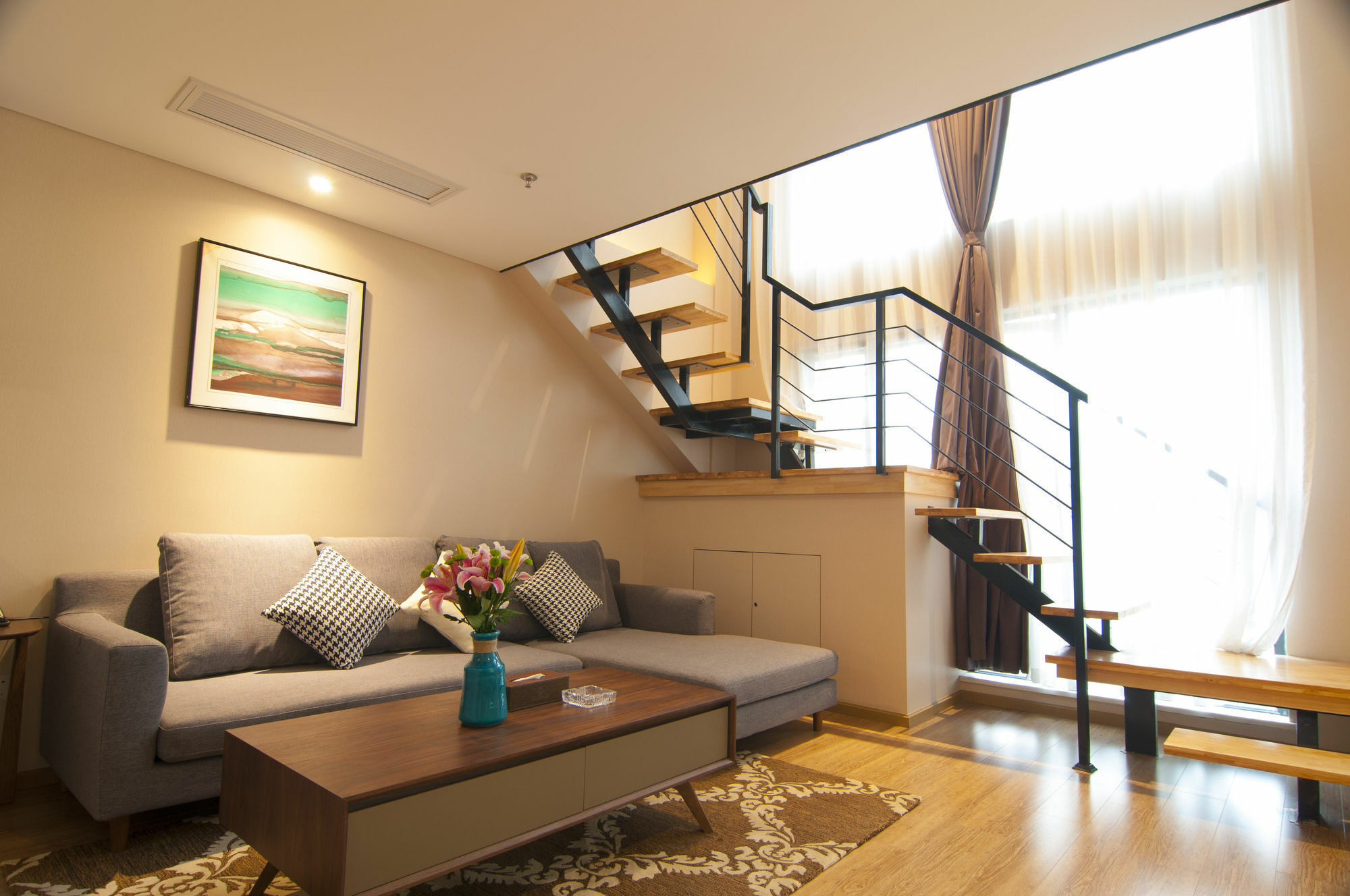 Home Plus Suite Hotel And Apartment 武漢市 エクステリア 写真