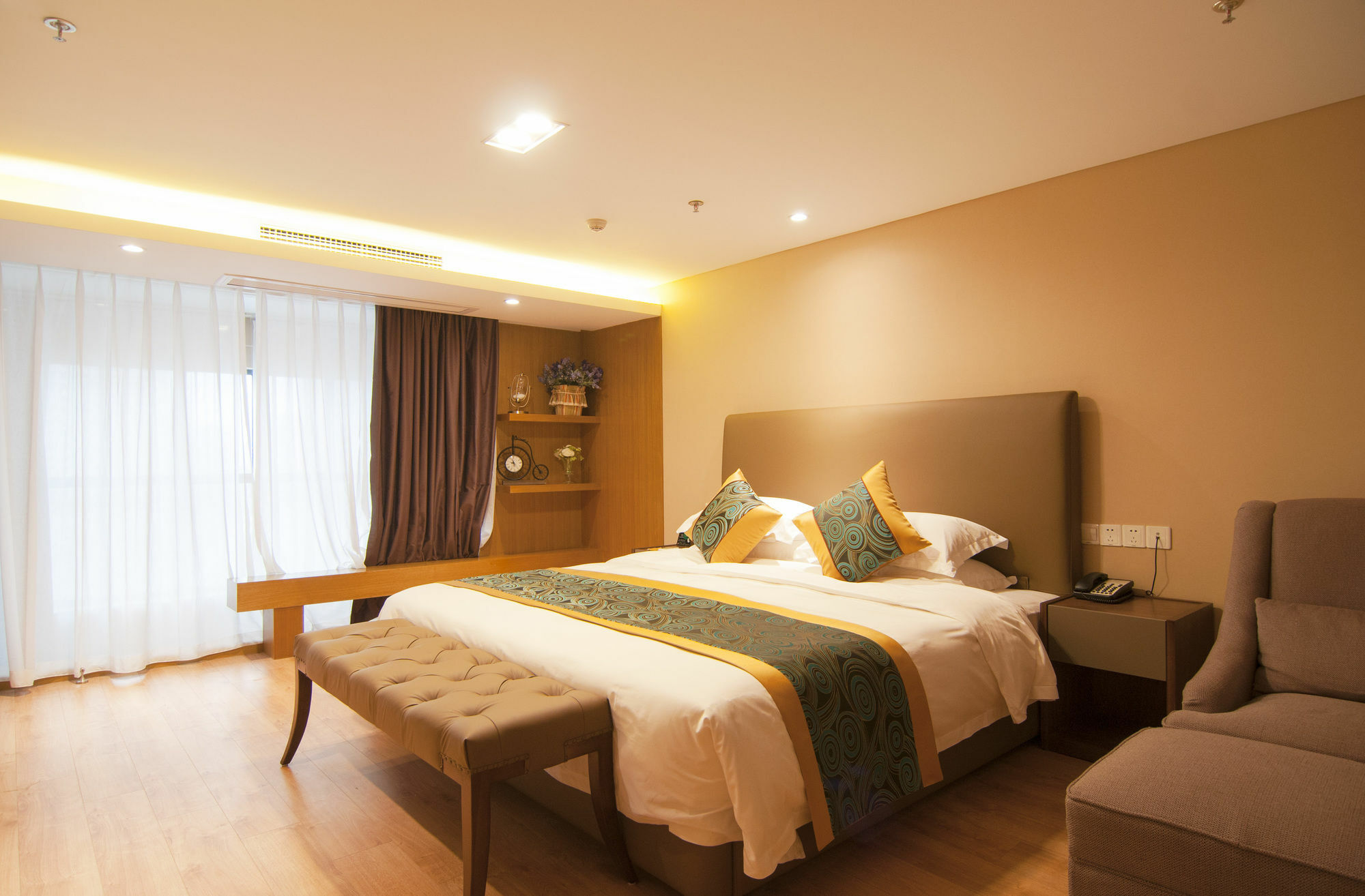 Home Plus Suite Hotel And Apartment 武漢市 エクステリア 写真